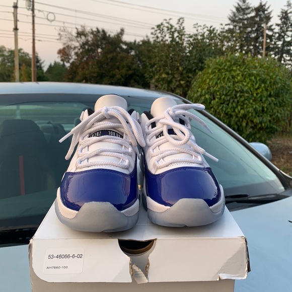 VNDS Jordan 11s white concord size 9w main image 4